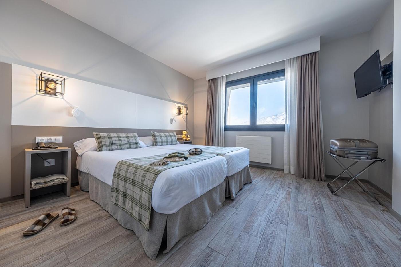 Apartamentos Caribou Pas De La Casa Kültér fotó